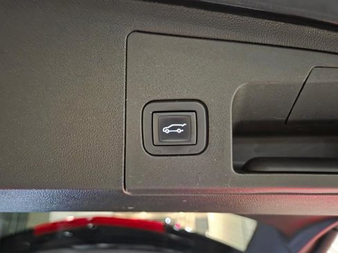 Used 2019 Cadillac XT5 Luxury image 14