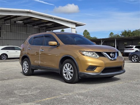 Used 2015 Nissan Rogue S image 7