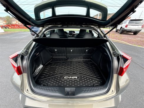 Used 2021 Toyota C-HR LE image 29