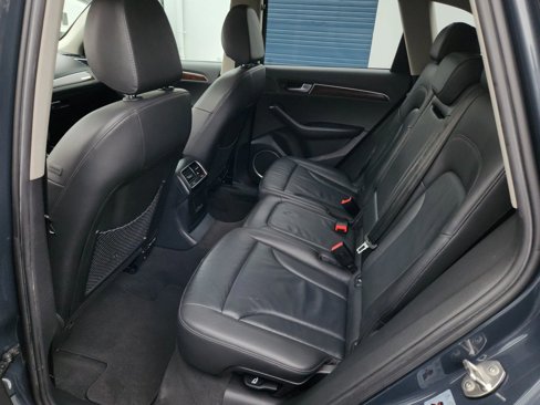 Used 2011 Audi Q5 3.2 Prestige image 16