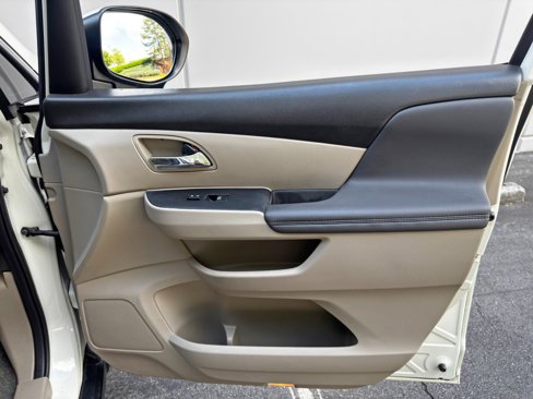 Used 2017 Honda Odyssey EX-L image 38