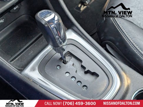 Used 2011 Chrysler 200 S image 21