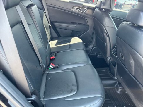 Used 2024 Kia Sportage EX image 24