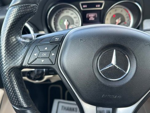 Used 2014 Mercedes-Benz CLA 250 image 24