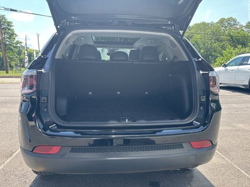 Used 2022 Jeep Compass Limited w/ Sun and Sound Group image 20