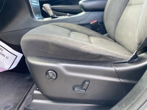 Used 2018 Jeep Grand Cherokee Laredo image 14