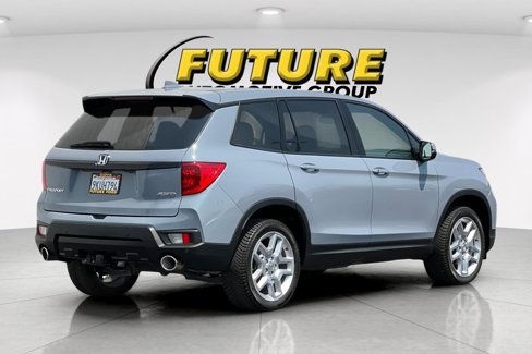 Used 2024 Honda Passport EX-L image 3