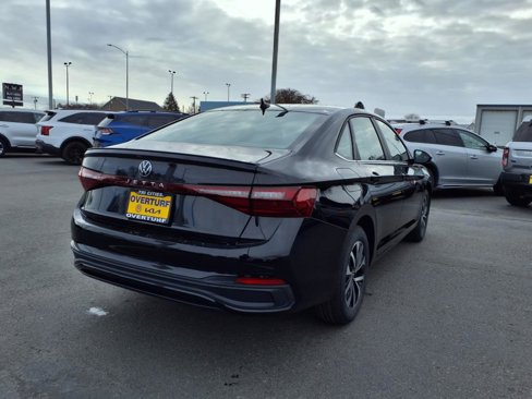 Certified 2025 Volkswagen Jetta S image 4