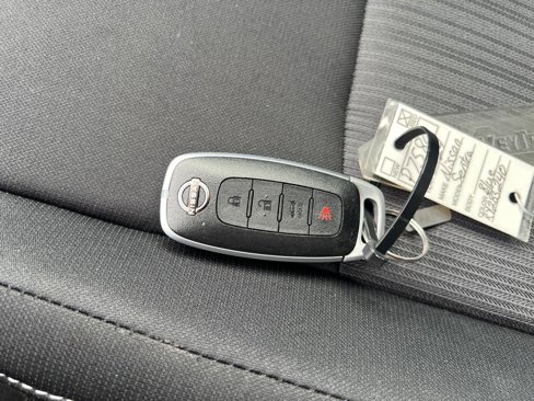 Used 2024 Nissan Sentra SV image 13