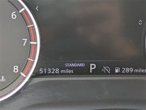 Used 2024 Nissan Rogue S image 23
