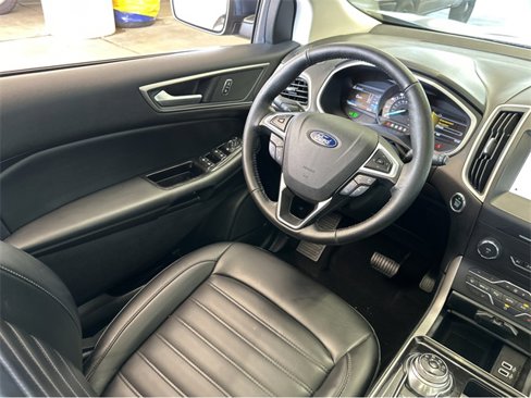 Used 2019 Ford Edge SEL w/ Equipment Group 201A image 13