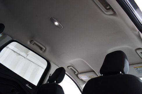 Used 2019 Ford Escape SE image 18