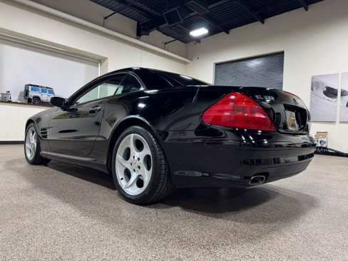 Used 2005 Mercedes-Benz SL 500 image 8