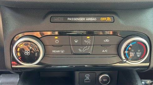 Used 2021 Ford Escape SE image 24
