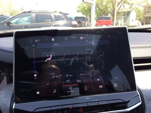 Used 2023 Jeep Compass Latitude w/ Sun and Sound Group image 29