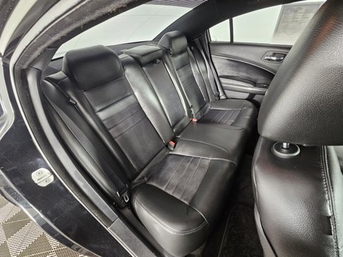 Used 2013 Dodge Charger SE image 15