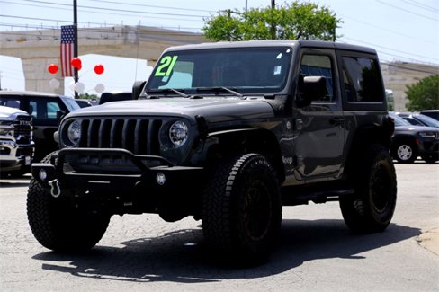 Used 2021 Jeep Wrangler Sport S image 7