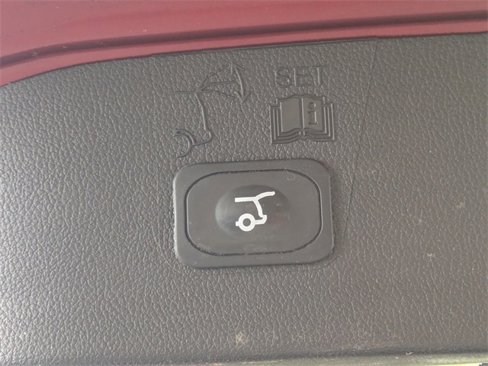 Used 2016 Ford Escape Titanium image 12
