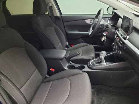 Used 2023 Kia Forte LXS image 21