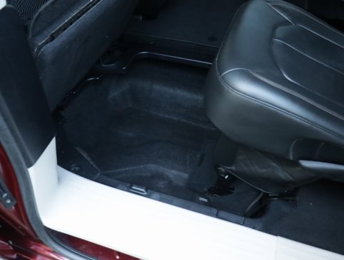 Used 2017 Chrysler Pacifica Touring-L image 26