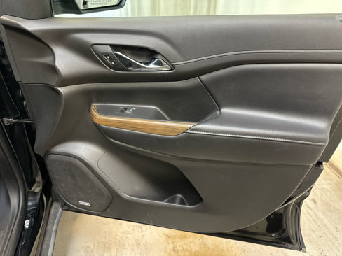 Used 2019 GMC Acadia SLE w/ Driver Alert Package I image 28