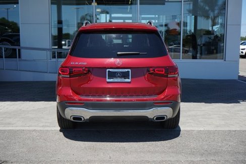 Certified 2022 Mercedes-Benz GLB 250 image 7