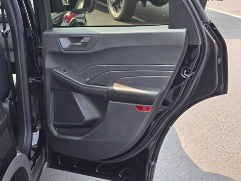 Used 2024 Ford Escape Active image 9