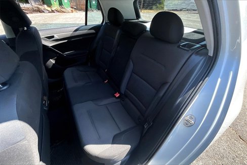 Used 2017 Volkswagen Golf S image 22