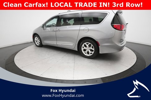 Used 2020 Chrysler Pacifica Limited image 12