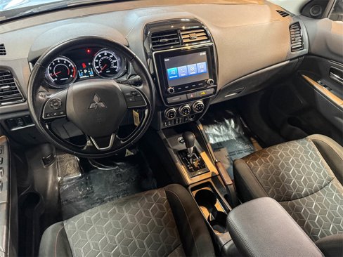 Used 2022 Mitsubishi Outlander Sport LE image 32