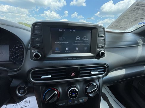 Used 2021 Hyundai Kona Night image 21
