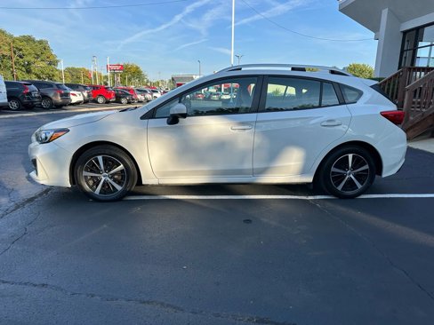 Used 2019 Subaru Impreza 2.0i Premium image 4