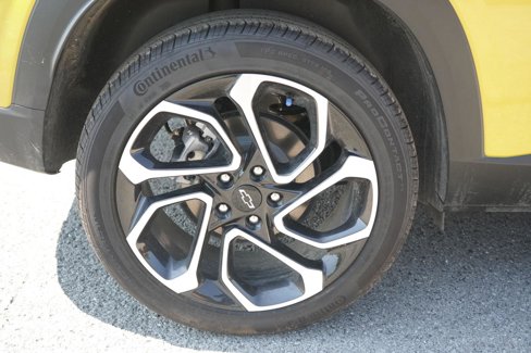 New 2024 Chevrolet Trax RS w/ Sunroof Package image 12