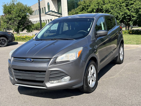 Used 2014 Ford Escape SE image 1