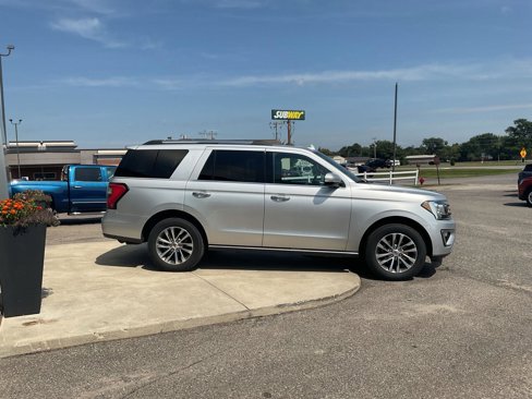 Used 2018 Ford Expedition Limited image 6