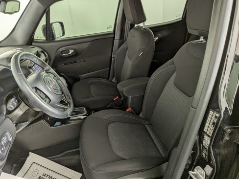Used 2021 Jeep Renegade Latitude w/ Convenience Group image 13