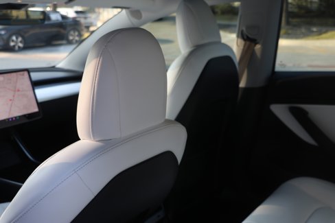 Used 2018 Tesla Model 3 Performance image 33