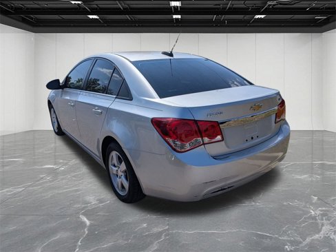 Used 2016 Chevrolet Cruze LT image 3