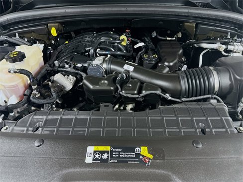 Certified 2022 Jeep Grand Cherokee Limited w/ Luxury Tech Group II image 23