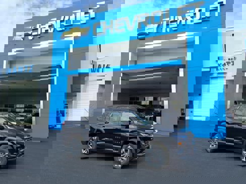 New 2025 Chevrolet Equinox LT w/ Safety and Technology Package image 1