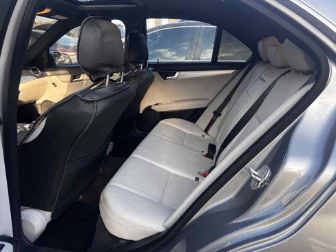 Used 2014 Mercedes-Benz C 250 Sport image 8