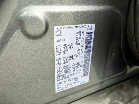 Used 2016 Nissan Rogue SL image 32