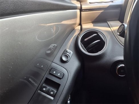 Used 2015 Chevrolet Camaro LT image 25