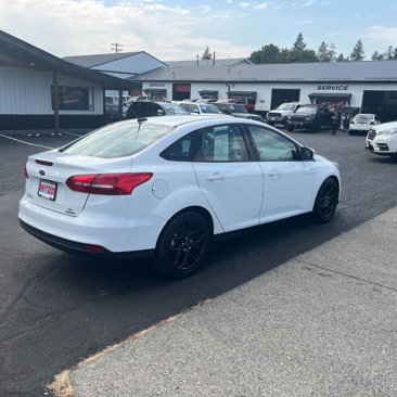 Used 2016 Ford Focus SE w/ Equipment Group 201A image 5