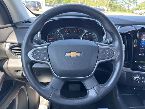 Used 2020 Chevrolet Traverse LT w/ Driver Confidence II Package image 18