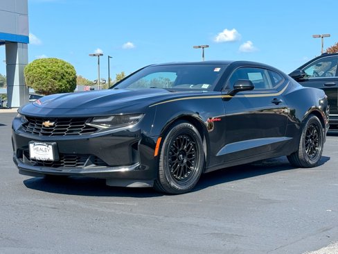 Used 2023 Chevrolet Camaro LT image 9