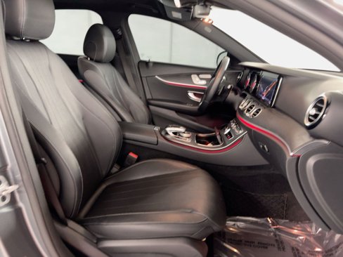 Certified 2019 Mercedes-Benz E 300 image 31