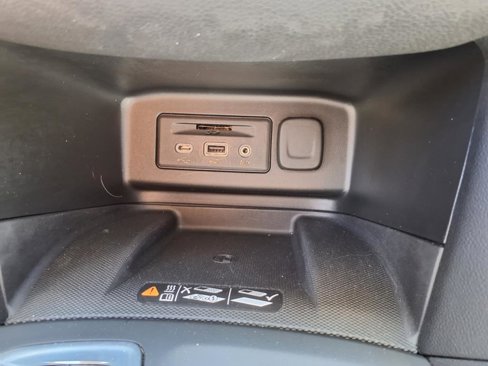 Used 2019 Chevrolet Equinox Premier image 23