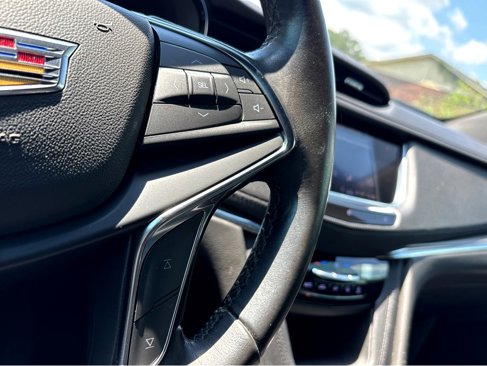 Used 2020 Cadillac XT5 Luxury image 16