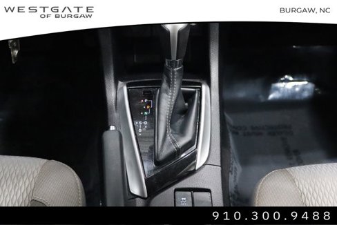 Used 2019 Toyota Corolla LE image 27